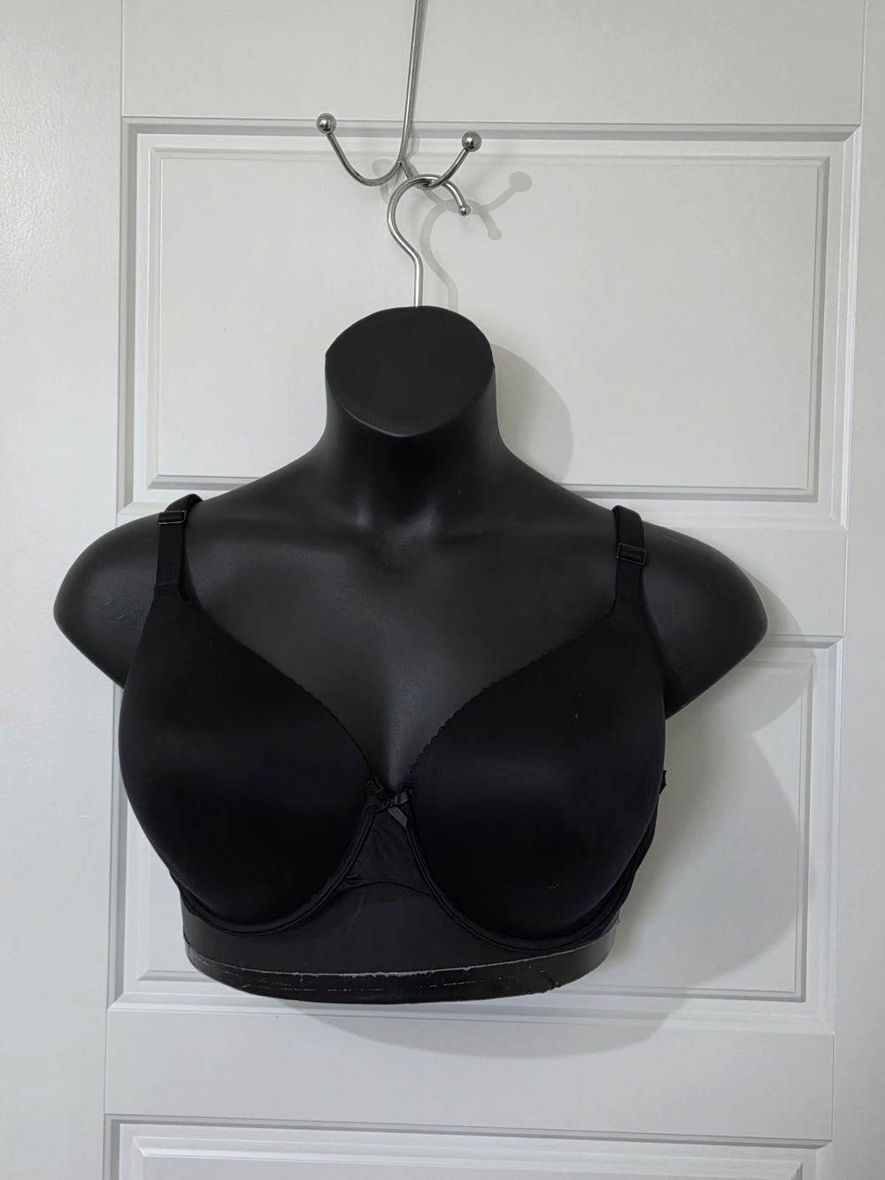 Victoria's Secret Body By Victoria Perfect Coverage Bra Size 42DD